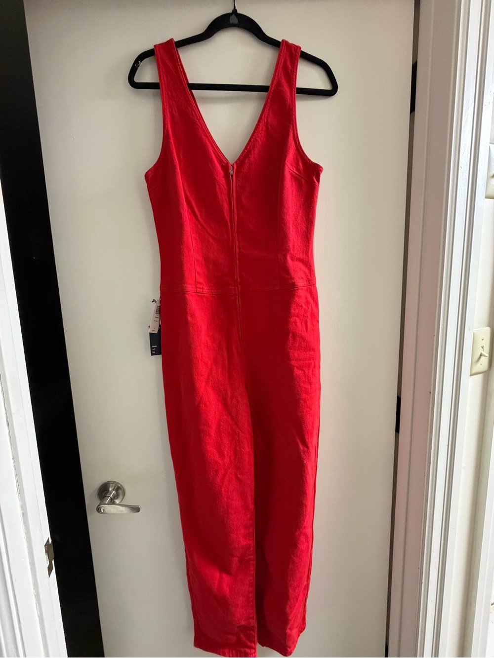 Aritzia Wilfred Red Sleeveless V-Neck Jumpsuit